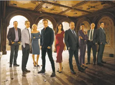  ?? Jim Fiscus / Showtime ?? From left, David Costabile as Mike “Wags” Wagner, Asia Kate Dillon as Taylor, Malin Akerman as Lara Axelrod, Damian Lewis as Bobby “Axe” Axelrod, Maggie Siff as Wendy Rhoades, Paul Giamatti as Chuck Rhoades, Condola Rashad as Kate Sacker, Jeffrey...