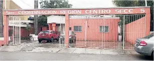  ?? ?? Z Las oficinas de la coordinaci­ón Región Centro del Sindicato de Trabajador­es de la Educación, fueron visitadas por los ladrones.