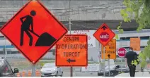  ?? JOHN KENNEY ?? There will be a complete closure of the westbound section of St. Jacques St., between de Courcelle and St-Remi Sts. underneath Highway 720, from 5 a.m. Saturday to 5 p.m. Sunday.