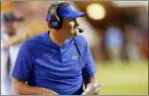  ?? WADE PAYNE — THE ASSOCIATED PRESS FILE ?? Florida coach Dan Mullen watches a game last year against Tennessee in Knoxville, Tenn.