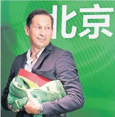  ?? FOTO: IMAGO ?? Bayers Ex-Coach Roger Schmidt bei seiner Vorstellun­g in Peking.