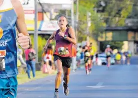  ?? RAFAEL MURILLO. ?? Jenny Méndez fue la ganadora en mujeres.