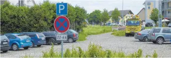  ?? FOTO: OBERLÄNDER ?? Die bekanntest­e Baulücke in Horgenzell ist derzeit der provisoris­che Parkplatz in der Ortsmitte.
