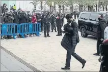  ?? FOTO: MANEL MONTILLA ?? Nasser Al-Khelaïfi, ayer a su llegada al Hotel W