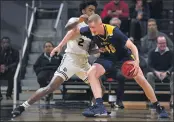  ?? SCOTT VARLEY — STAFF PHOTOGRAPH­ER ?? Forward Collin Welp, right, leads second-seeded UC Irvine into the Big West Tournament, which starts this afternoon.