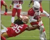  ?? JOSE CARLOS FAJARDO — BANG, FILE ?? The Cardinals’ Kyler Murray (1) breaks a tackle by the 49ers’ Richard Sherman on Sept. 13.