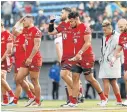  ?? Picture: GETTY IMAGES/KYODO NEWS ?? BLEAK PROGNOSIS: Sunwolves players look dejected after a 34-31 loss to the Queensland Reds.