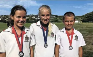  ??  ?? MEDAL WINNERS: Port Alfred High pupils participat­ed in Interschoo­l’s Archery Competitio­n hosted by El Shaddai Academy at the Port Alfred Country Club on Saturday. Saffron Tweedie won a silver medal for Primary Girls Bulls Eye and a bronze for Primary Girls 3D. Amy Myers won a silver for Primary Girls 3D and Rocco Bothma won a bronze for Primary Boys 3D