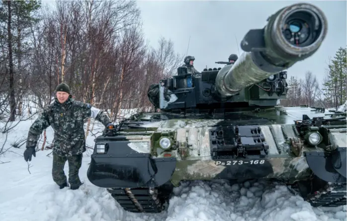  ?? JARLE AASLAND ?? Finsk Leopard 2 stridsvogn i bruk under Nato-øvelsen Cold Response i Nordland i 2022.