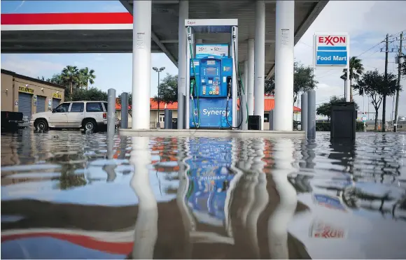  ?? LUKE SHARRETT/BLOOMBERG ?? Analysts expect hikes in Canadian gas prices will differ greatly by region, with Eastern Canada feeling the brunt of Harvey’s spillover effects.