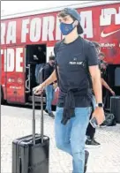  ??  ?? João Félix, en su llegada al hotel.