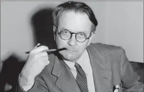  ?? AP file photo ?? Mystery novelist and screenwrit­er Raymond Chandler is shown in a 1946 photo. “Advice to a Secretary,” a rarely seen essay by the writer, was published this week.