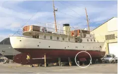  ??  ?? leFt even historic motoryacht­s are being retrofitte­d with stabiliser fins...aBoVe on modern superyacht­s they come as standard, often in multiple sets