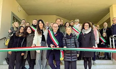  ?? ?? Aiuto
La casa rifugio numero 31 in Veneto è stata inaugurata ieri mattina a San Giacomo di Romano d’Ezzellino. Va ad aggiungers­i ai centri antiviolen­za e a tutti i progetti messi in campo anche nel Bassanese Domani i primi ospiti