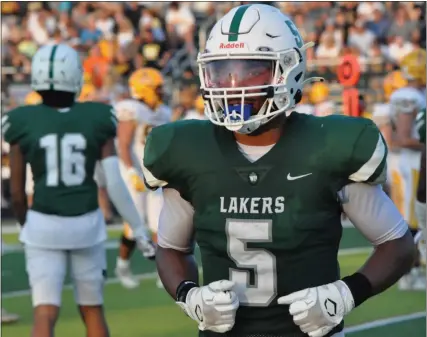  ?? MEDIANEWS GROUP FILE PHOTOS ?? West Bloomfield running back Dillon Tatum is among the Oakland County players named Division 1-2All-State for the 2021season by the Associated Press.