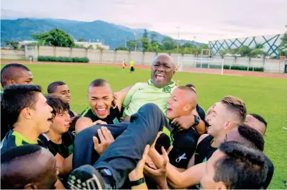  ?? FOTO EDWIN BUSTAMANTE ?? Nixon Perea, uno de los grandes zagueros verdes en los 90, busca su segundo título con el equipo sub-20 de Nacional, en la final ante Cúcuta. El primero lo logró en 2016.