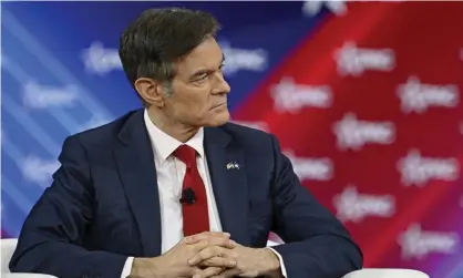  ?? ?? Dr Mehmet Oz at a CPAC panel in Orlando, Florida, in February. Photograph: Joe Marino/UPI/REX/Shuttersto­ck