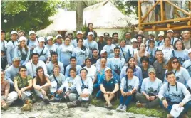  ??  ?? Además de fomentar una cultura ecológica y de conservaci­ón de las aves, este tipo de eventos apoyan económicam­ente al estado.