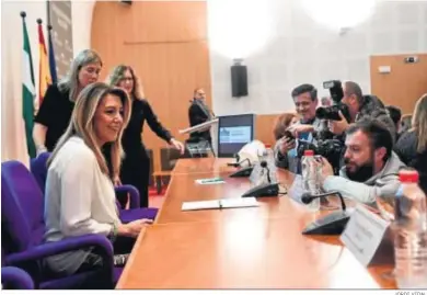  ?? JORDI VIDAL ?? La presidenta de la Junta, Susana Díaz, ayer durante las jornadas del Hospital Reina Sofía.