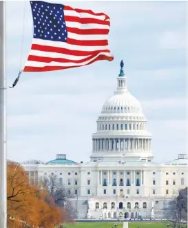  ?? YURI GRIPAS/ REUTERS ?? Demócratas y republican­os enfrentan sus posturas en el Capitolio.