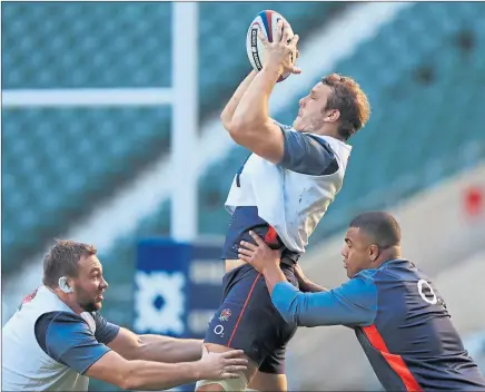  ??  ?? OPPORTUNIT­Y: Joe Launchbury, who replaces Kruis in England’s XV forFrance’s visit to Twickenham, catches a lineout.