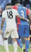  ??  ?? Defoe goes off with van Aanholt