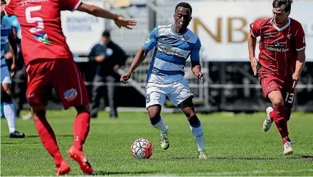  ??  ?? Tasman United winger Tinashe Marowa in action against Waitakere United at Trafalgar Park.