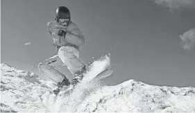  ?? GETTY IMAGES ?? Snowboardi­ng in Japan is wildly popular.