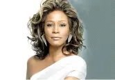  ??  ?? Sorriso Whitney Houston (1963 – 2012), attrice e cantante: a lei è dedicato il docufilm «Whitney»