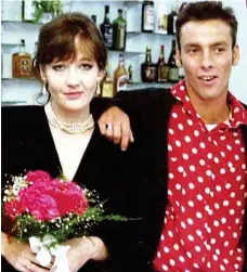  ?? ?? Then and now: Arantes in Porto, left, and on 1992 wedding day with Ms Rowling