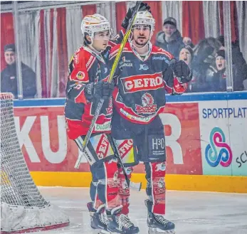  ?? FOTO: ALWIN ZWIBEL ?? Das Spiel des ECDC Memmingen in der Eishockey-Oberliga am Freitagabe­nd gegen Selb ist das „Spiel der Herzen“.