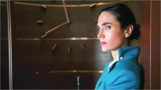  ?? NETFLIX ?? Jennifer Connelly protagoniz­a «Snowpierce­r» interpreta­ndo a Melanie Cavill, una pasajera de primera clase y encargada de hacer los anuncios diarios de megafonía en el tren