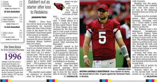  ?? ASSOCIATED PRESS ?? ARIZONA CARDINALS QUARTERBAC­K Drew Stanton (5) during the second half of a Dec. 10 game against the Tennessee Titans in Glendale.