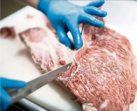  ??  ?? Famed for its intramuscu­lar marbling, wagyu beef typically has a buttery, melt-in-the-mouth consistenc­y. — Photos: AFP Relaxnews