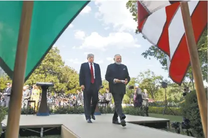  ?? ALEX BRANDON/AP ?? Donald Trump y el primer ministro indio, Narendra Modi, ayer durante su encuentro en la Casa Blanca.