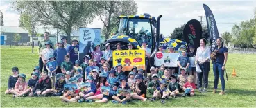  ?? PHOTO: SAFER FARMS ?? Learning together . . . pupils from Strath Taieri School, Lee Stream School and Macraes Moonlight School came together to learn about farm safety.