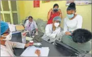  ?? SUNIL GHOSH/HT PHOTO ?? Twelve of 13 women, aged above 45, were vaccinated as were 127 in the 18-45 age group.