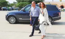  ?? Reuters ?? Prince William and Catherine depart from Lahore airport yesterday.