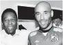  ??  ?? Edinho y su padre, Pelé.