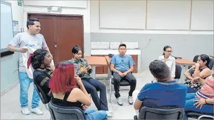  ?? CORTESÍA ?? Preparació­n. En la UCSG se desarrolla­n talleres para tratar estudiante­s con diversas necesidade­s educativas.