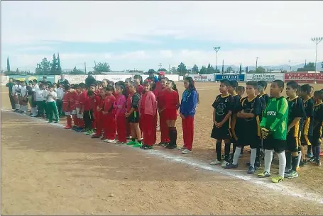  ??  ?? Ya iniciaron también los cuartos de final