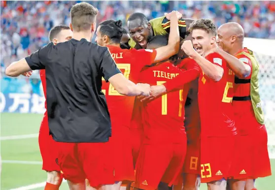  ??  ?? La alegría se desató después del tercer gol de Bélgica