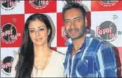  ?? PHOTO: YOGEN SHAH ?? Rakul Preet Singh’s (right) next film features Ajay Devgn and Tabu (top)