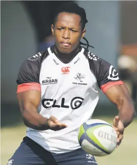  ?? Picture: Gallo Images ?? GOOD ADDITION. Winger S’bu Nkosi has strengthen­ed the Sharks line-up after spending time with the Springboks.