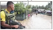  ?? (Photo EPA/MaxPPP) ?? « Comme nous sommes rarement touchés par des typhons, les riverains des cours d’eau ne nous ont pas pris au sérieux », se désole le responsabl­e de la police de Salvador, Wilson Mislores.