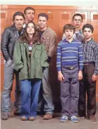  ?? CHRIS HASTON/NBC ?? Linda Cardellini persuaded Philipps to join the “Freaks and Geeks” cast.