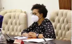  ?? VIGAS DA PURIFICAÇÃ­O | EDIÇÕES NOVEMBRO ?? Ministra esteve em visita de trabalho na Lunda-norte