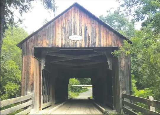  ?? TAYLOR MCCLURE ?? The Milby Covered Bridge