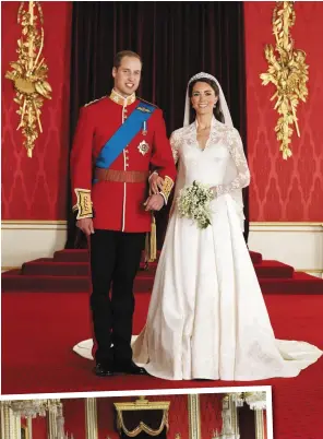  ??  ?? Standing to attention: William and Kate’s more formal pose and (below) the official family portrait