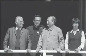  ??  ?? Mao Zedong and Snow on the Tian’anmen gate tower, October 1, 1970